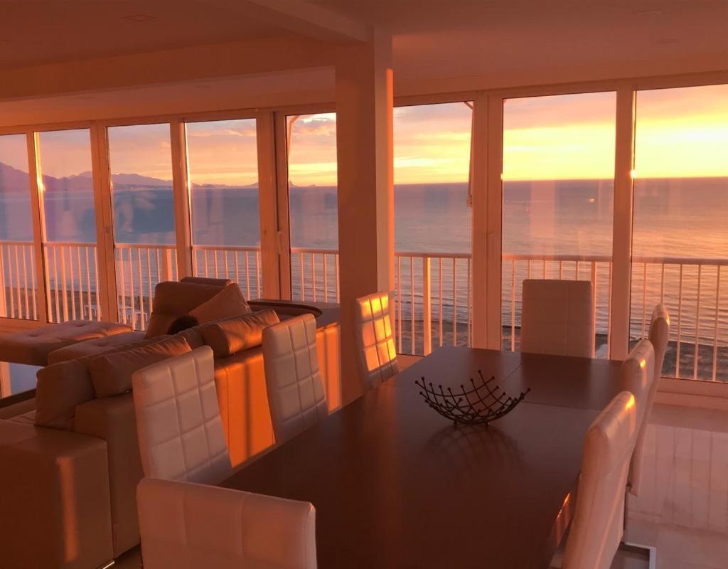 Texas Apartment อาลิกันเต ภายนอก รูปภาพ
